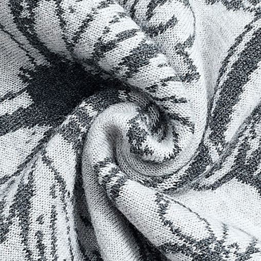 thick wool scarf​​​